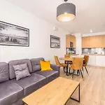 Faro Kasprowicza 20 Basen W Cenie Schwimmbad Im Preis Apartman *