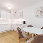 Apartman Faro Kasprowicza 20 Basen W Cenie Schwimmbad Im Preis Kołobrzeg
