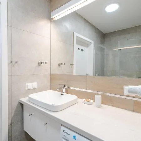 Faro Kasprowicza 20 Basen W Cenie Schwimmbad Im Preis Apartment