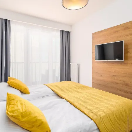 Faro Kasprowicza 20 Basen W Cenie Schwimmbad Im Preis アパート *