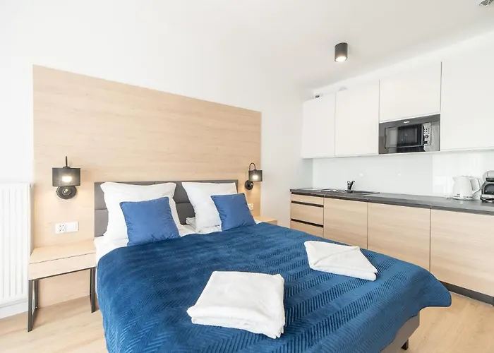 Faro Kasprowicza 20 Kołobrzeg