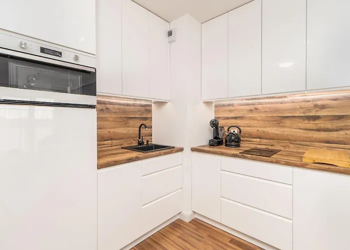 Faro Kasprowicza 20 * Kołobrzeg