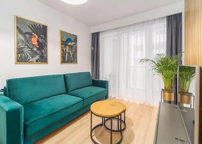 Faro Kasprowicza 20 Basen W Cenie Schwimmbad Im Preis *